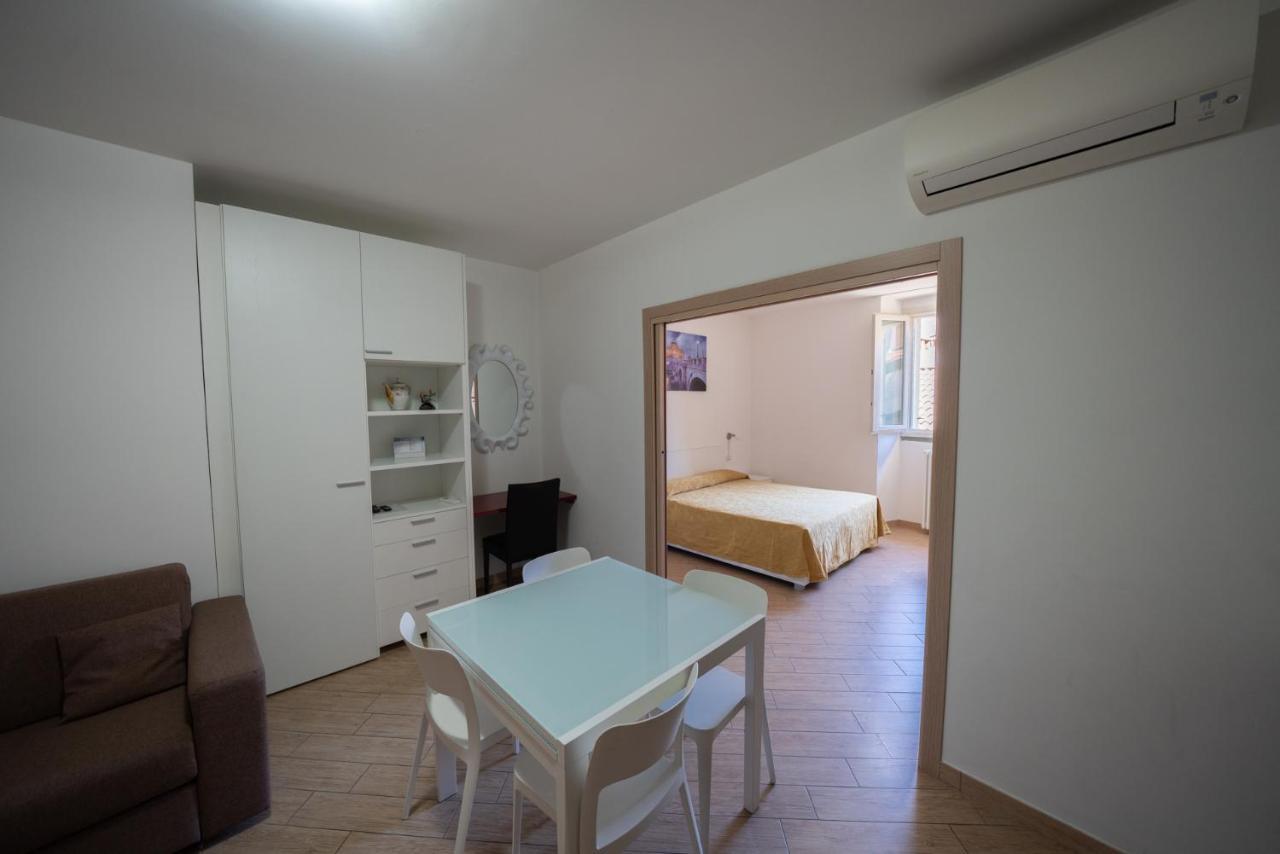 Residence Santabbondio โกโม ภายนอก รูปภาพ