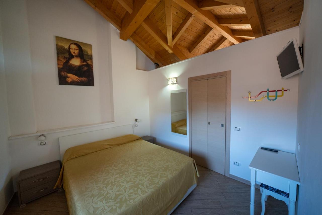 Residence Santabbondio โกโม ภายนอก รูปภาพ