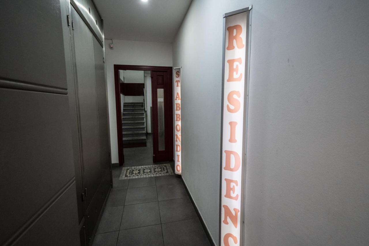 Residence Santabbondio โกโม ภายนอก รูปภาพ